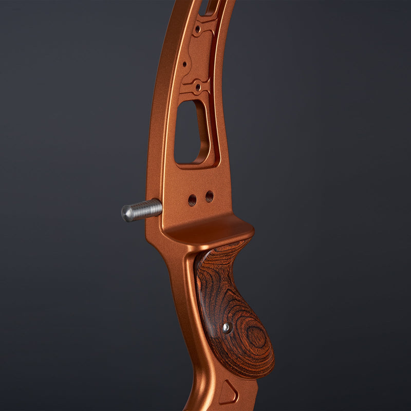 68 Inch ILF Recurve Bow Right Hand for Archery Gym Competition Training Outdoor Shooting 18-34lbs