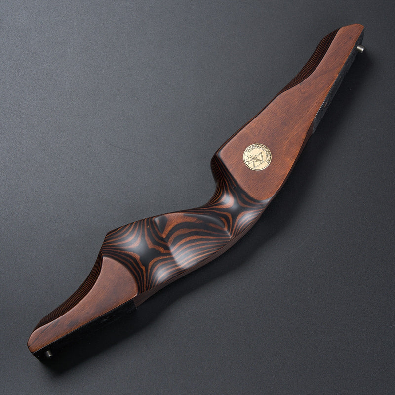 60" Archery Recurve Hunting Bow Wood Laminated Right Hand Bow 30-50lbs with 12pcs Carbon Arrows